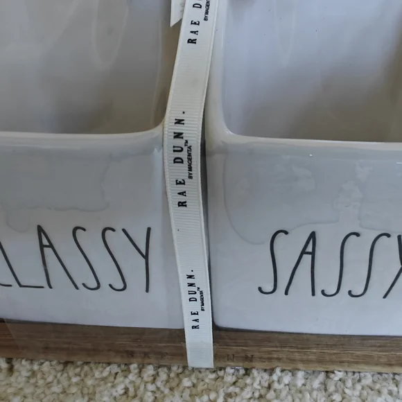 Rae Dunn Classy Sassy Ceramic Organizer - Picture 5 of 5